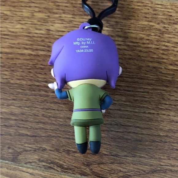 Disney Wish: Darlo figure bag clip - Picture 2 of 2